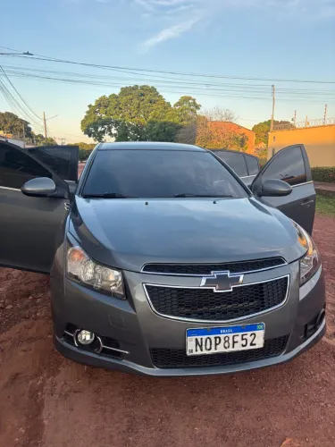 Chevrolet Cruze HB Sport LT 1.8 16V Flexp. 5P AUT 2013