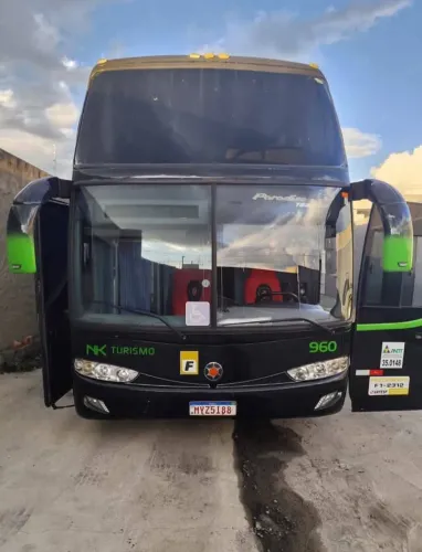 É um G6 LD Scania 124k