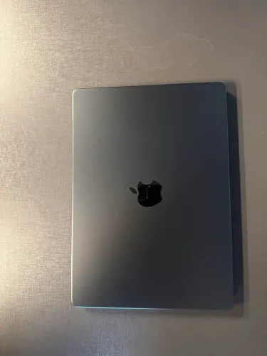 MacBook Pro M3 MAX