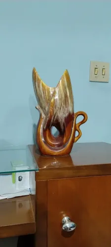 Vaso de cerâmica 70 anos 