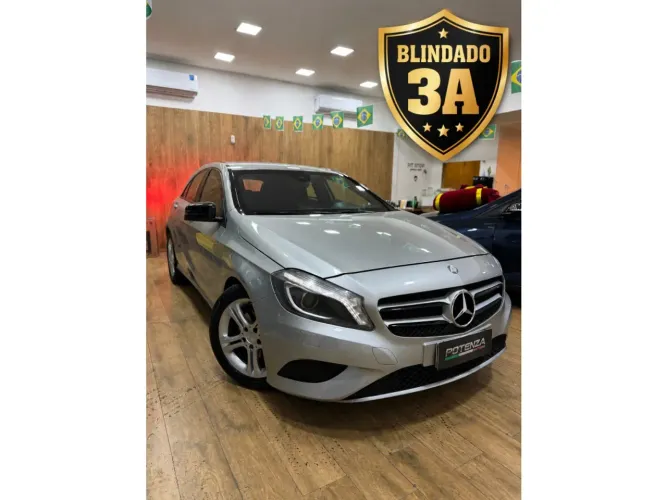 Mercedes-Benz A-200 A 200 1.6 Turbo 2014