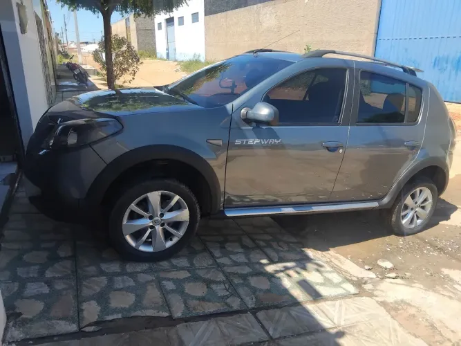 Renault Sandero Stepway Hi-power 1.6 8V 5P 2014