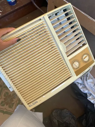 Vendo Ar condicionado de janela