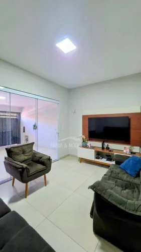 Casa à venda, 2 quartos, 2 vagas, Jardim Parque Industrial - Santa Gertrudes/SP