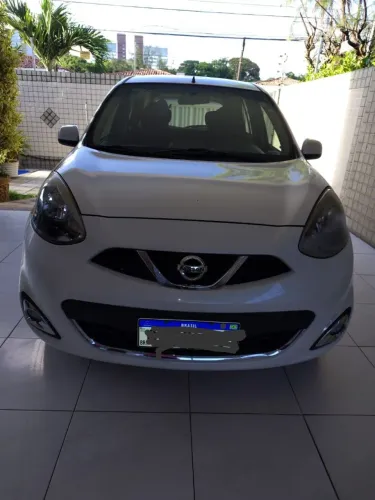 Nissan March SL 1.6 16V Flex Fuel 5P 2015