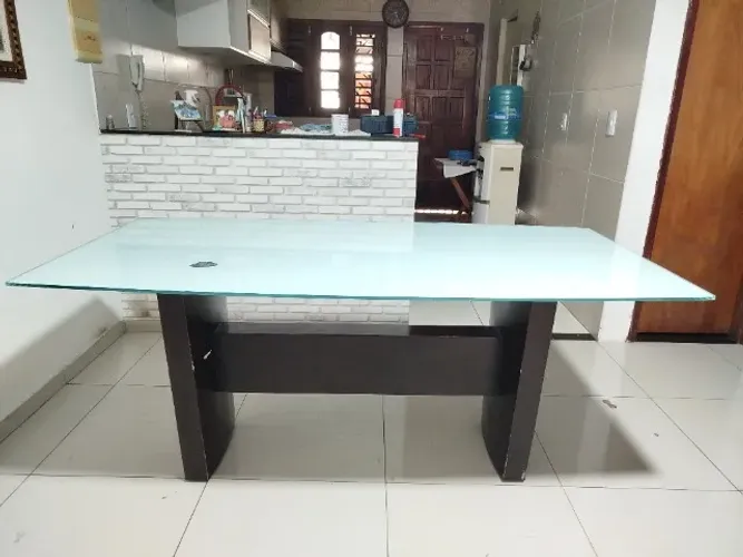 Mesa de jantar para 6 cadeiras