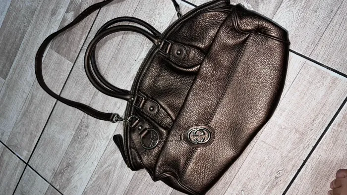 Vende-se Bolsa Gucci