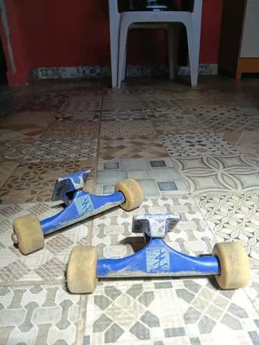 Trucks de skate completo