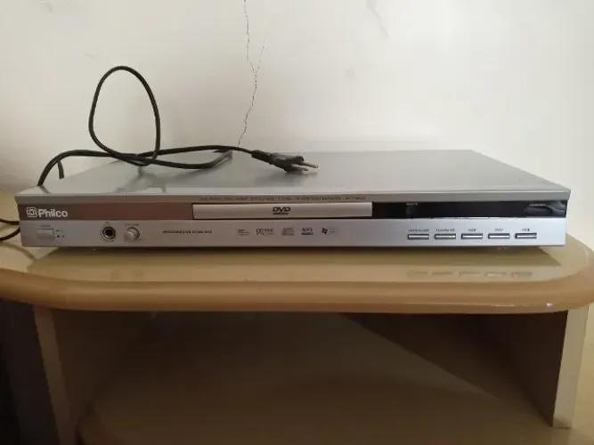 Dvd Player Philco DV-P4800 com kara