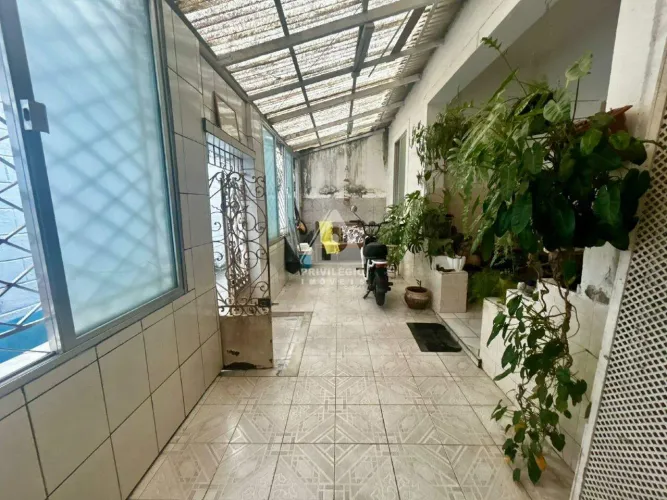 Casa de vila, 2 quartos, varanda em Botafogo Rio de Janeiro, RJ