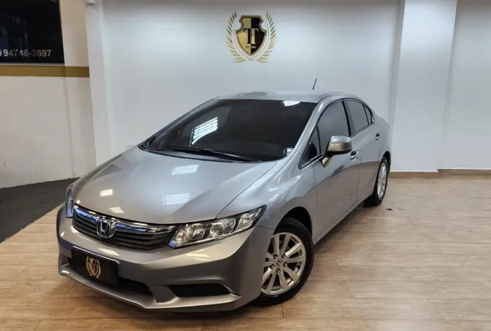 Honda Civic Sedan LXS 1.8/1.8 Flex 16V Aut. 4P 2014