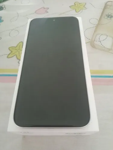Telefone jovi a prova d'água 8gb + 256 Gb 3 meses de uso zero capinha, película
