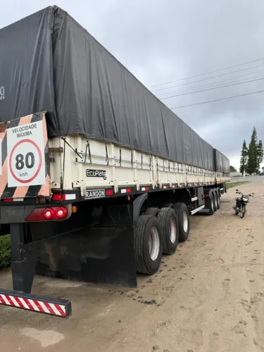 Rodotrem Britenzão 9 eixos graneleiro 
