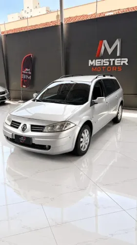 Renault Megane Grand Tour Dynam. Hi-flex 1.6 16V 2013
