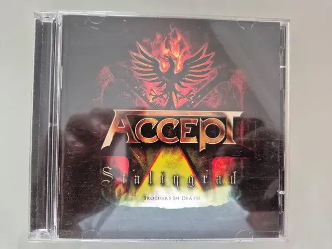 CD + DVD Accept - Stalingrad
