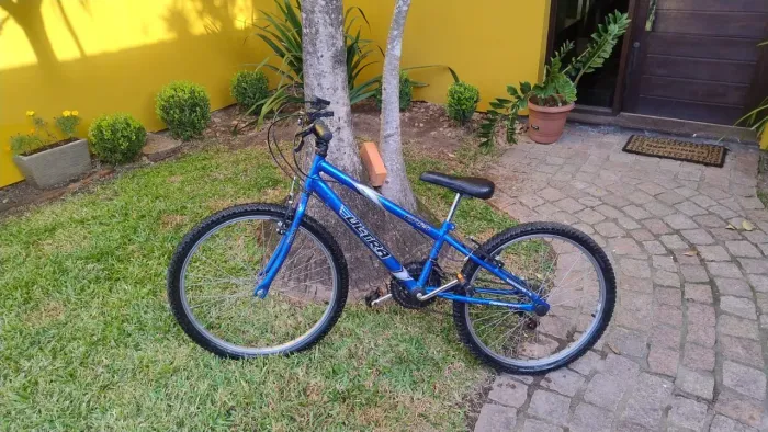 Bicicleta Ultra Aro 26 - 18 Marchas
