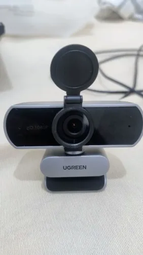 WebCam Ugreen Full HD com 2 microfones 