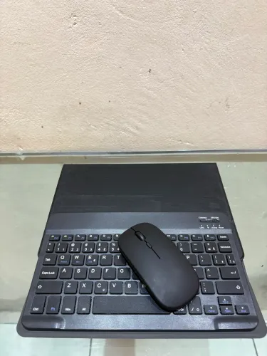 Capa Book + Teclado + Mouse Sem Fio Para Galaxy Tab S10 Fe