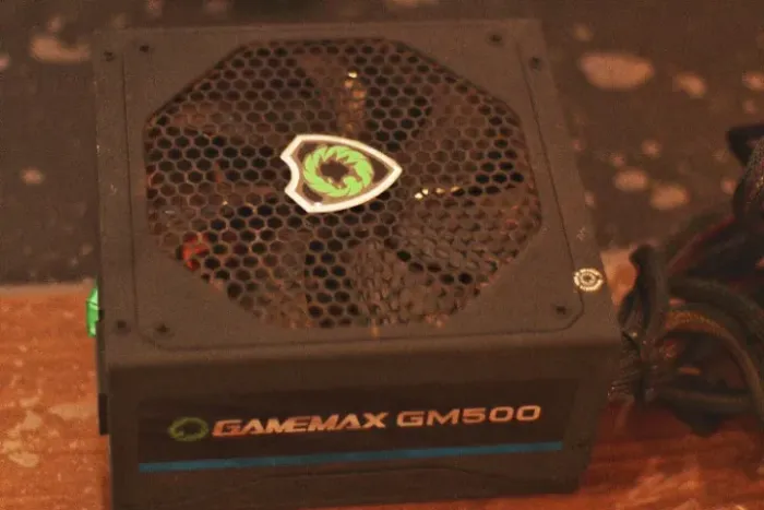 Fonte GAMEMAX GM500 80 Plus Bronze