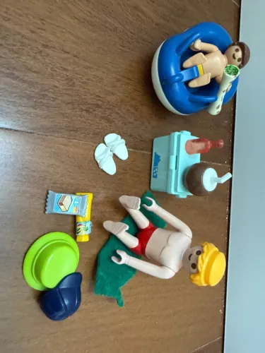 Playmobil piscina 70112