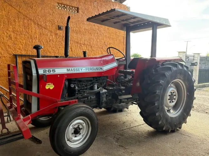 Trator Massey Ferguson 
