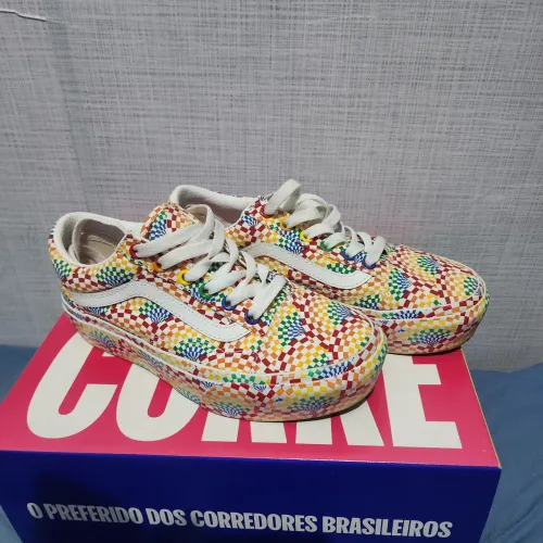 Tenis vans edição pride 2022 nr 36 plataforma