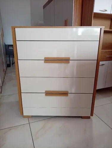 cômoda 