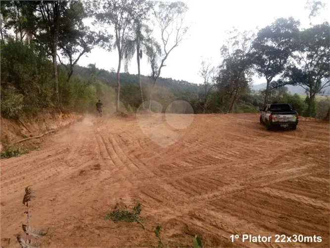 Terreno à venda em Mato dentro - SP
