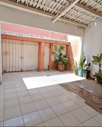 VENDO CASA NO JURUNAS MF