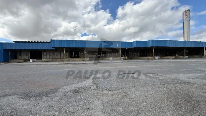 Galpão Logístico e Industrial com 19 docas e amplo pátio para venda e locação em Suzano/SP