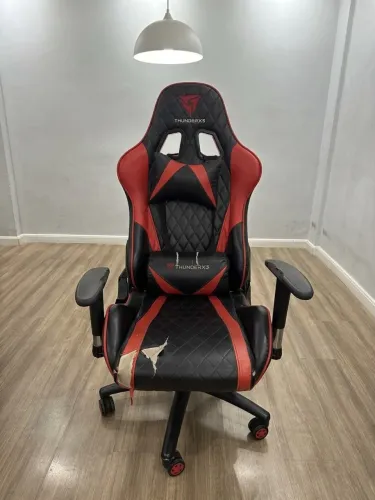 Cadeira Gamer ThunderX3 TGC12 (Preta/Vermelha) - Ajustável e Reclinável