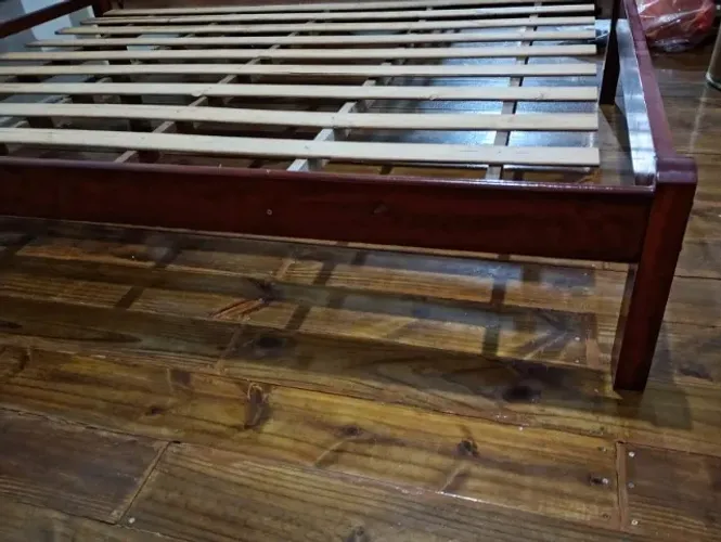 Cama maciça