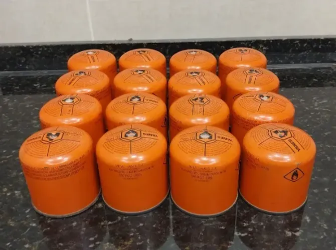 Refil\Gas Lampião ou fogareiro LOTE com 16 BARATO para desocupar espaço!