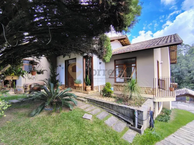 Casa à venda em Parque Santa Elisa, Nova Friburgo | 218,6m²