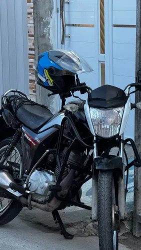 Moto em perfeito estado