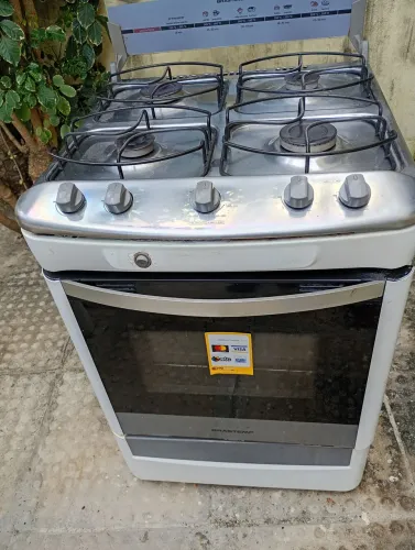 Fogão Brastemp 4 bocas forno ok 