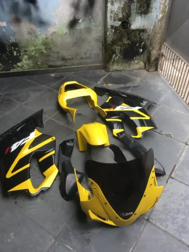Vendo carenagem completa Honda CBR 600