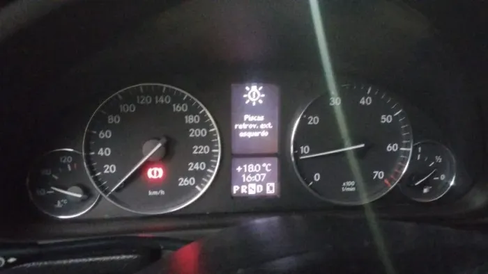 Mercedes-Benz C-180 Kompressor Classic 1.8 16V 143cv 2006