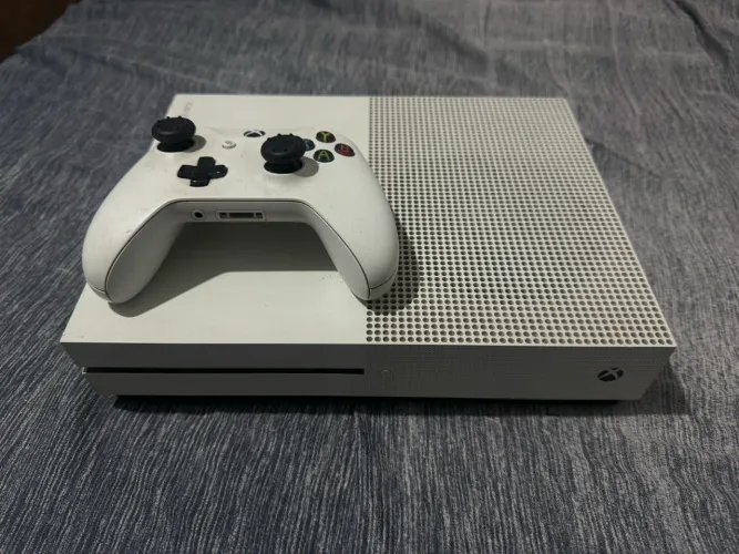 Xbox One S 1TB