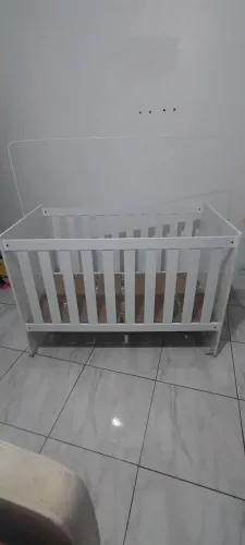 Berço (três níveis)