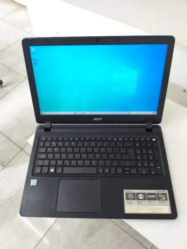 Notebook Acer Aspire E1 15.6" SSD240GB/4GB RAM funcionando perfeitamente só 950.00