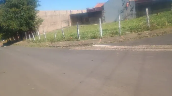 Terreno esquina 471m2 Manoel de Vasconcellos