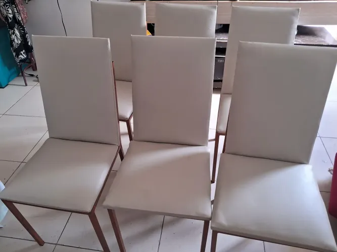6 cadeiras pra mesa de jantar