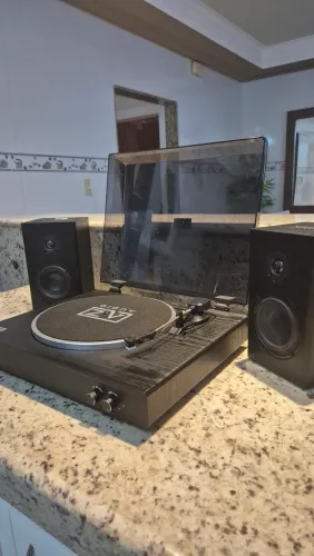 Toca Discos AZ Audio AZLP60XBT