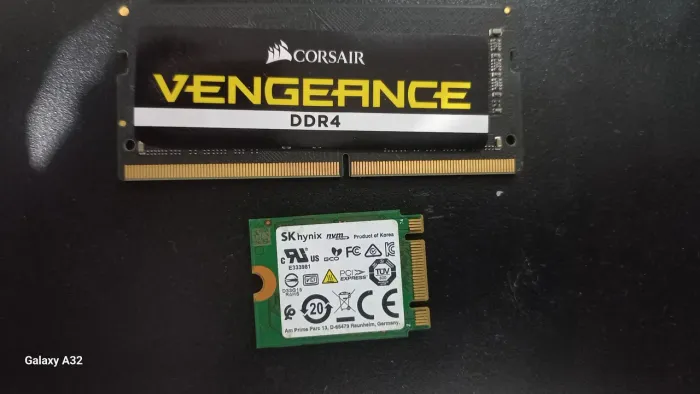 Memórias DDR4, 3, 2 ,1 diversas e SSD Mve e +