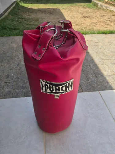 Saco de pancada Punch