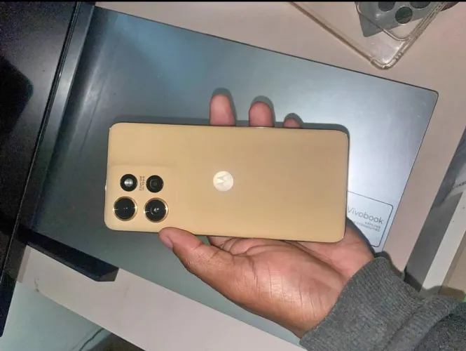Moto Edge 60 neo 5G 512 gigas 12 de ram