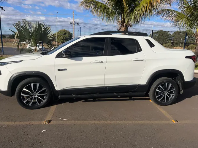 Fiat Toro Ultra 2.0 16V 4X4 Diesel AUT 2021
