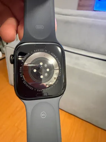 Apple Watch Series 11 (46mm) - Preto | GPS + Cellular | NOVO (Nunca Usado)