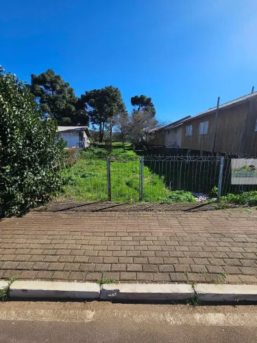 Lote na avenida principal de Urupema